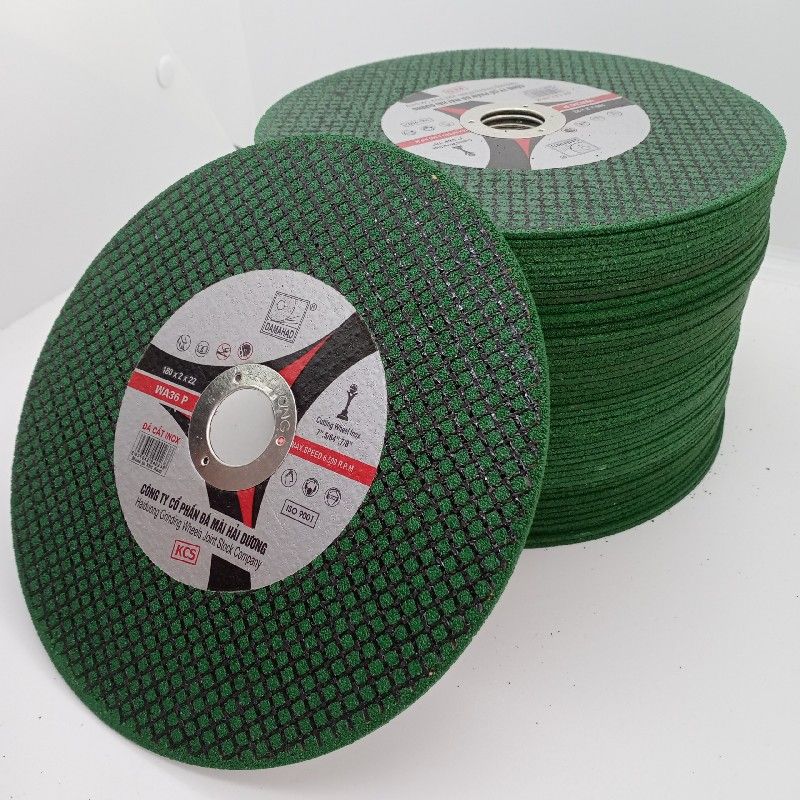 Đá cắt kim loại 125, thương hiệu DAMAHAD Hải Dương, màu xanh, kích thước 125x2x22mm, đóng gói 50 viên/hộp
