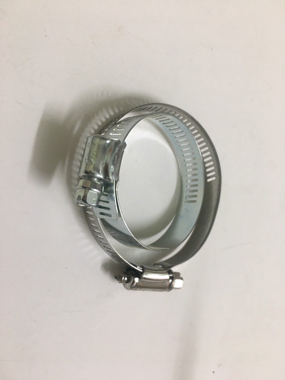 Đai siết cổ dê phi 38-57, chất liệu inox 304