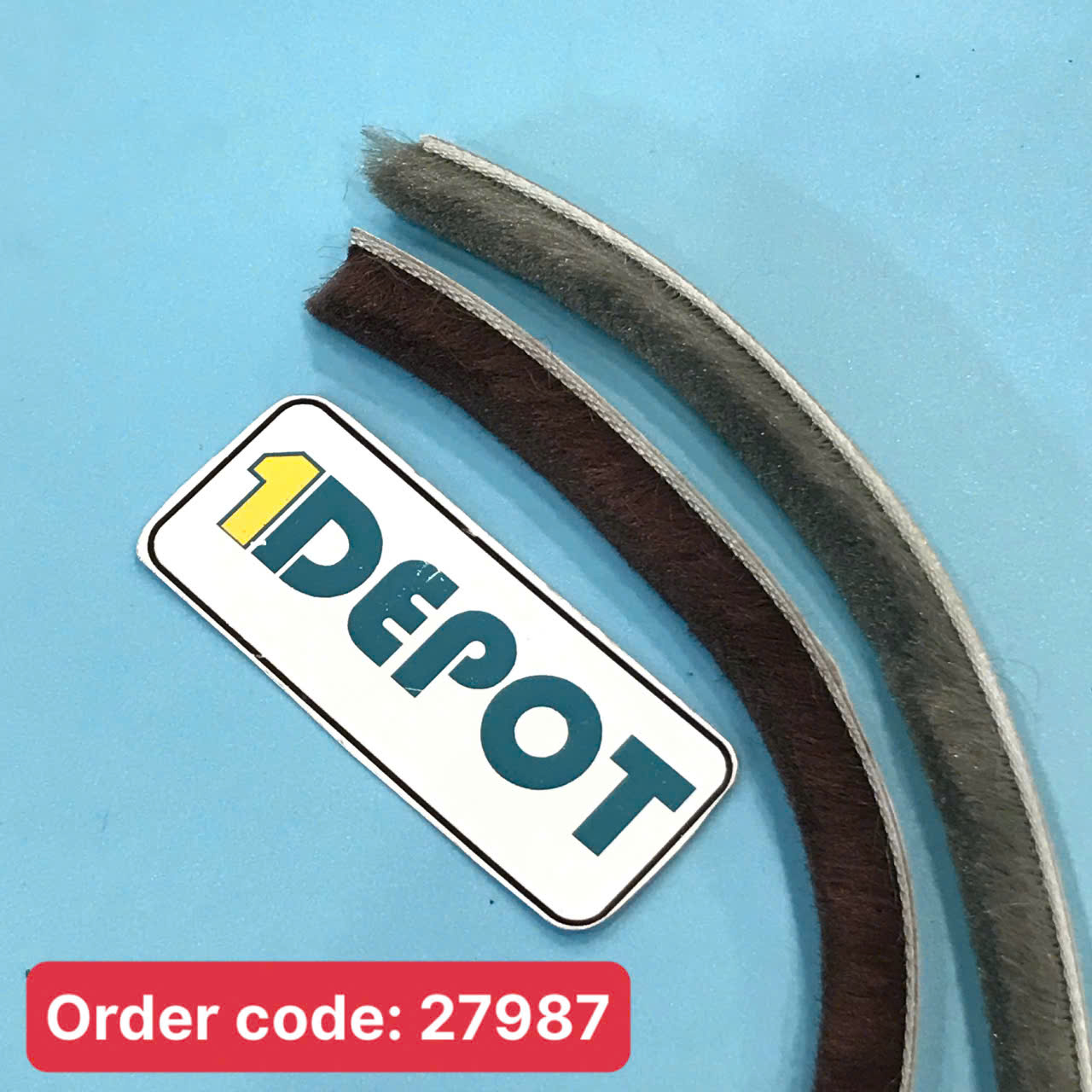 Ron lông nheo dán khe hở khung cửa 7x6mm, 200m/cuộn, xám/nâu