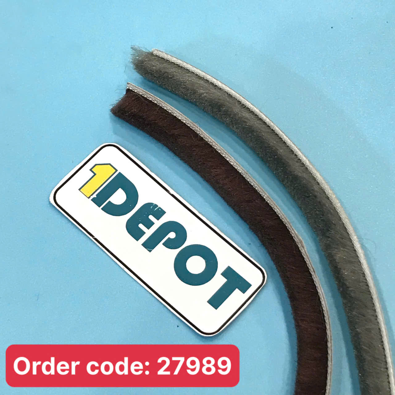 Ron lông nheo dán khe hở khung cửa 9x15mm, 200m/cuộn, xám/nâu
